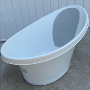 Béaba by Shnuggle bath tub white